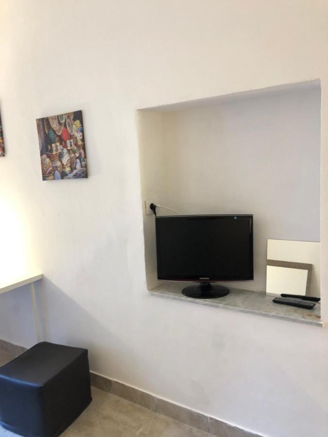 Via Idria 14 Apartment Катания Екстериор снимка